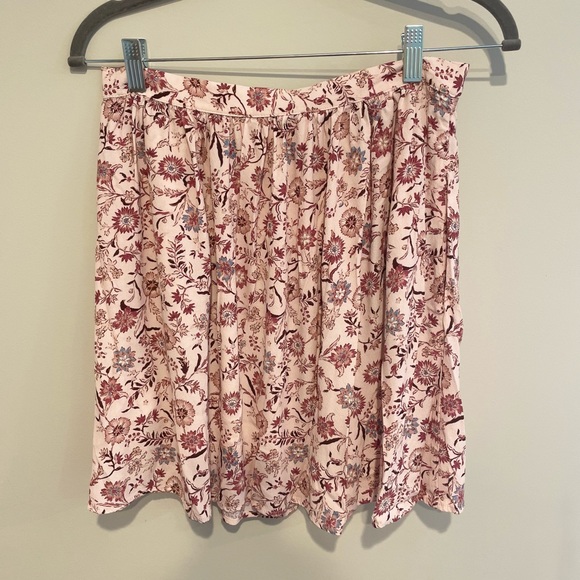 Pink Floral mini skirt - Picture 1 of 3
